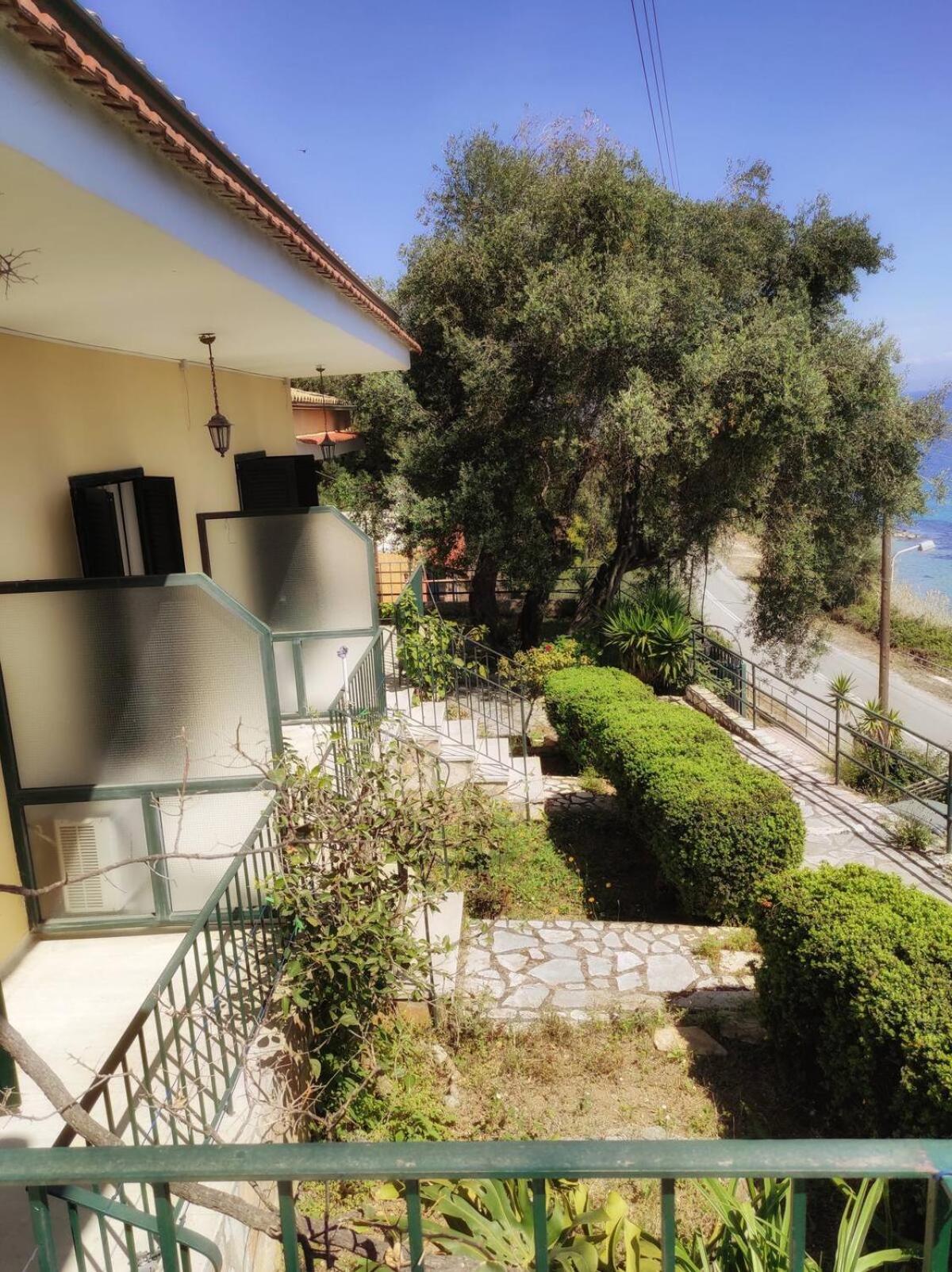 Villa Fourtuna Apartment Агіос Іоанніс Перістеріон Екстер'єр фото